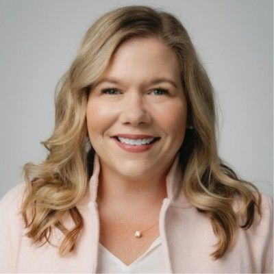 Lisa Farrar's profile image