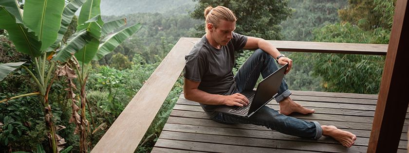 3 HR tips for employees working another country thumbnail